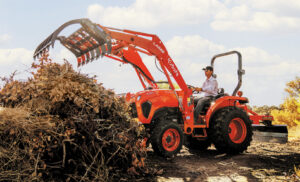 Kubota L3902