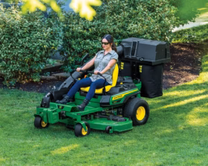 John Deere Z325E