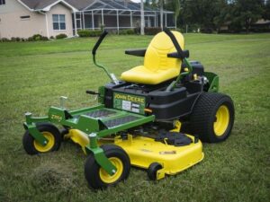 John-Deere-Z355R-Zero-Turn-Mower-800x600