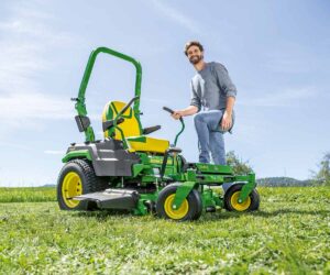 john-deere-z545r
