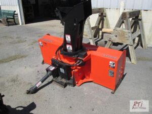 Kubota B2782B