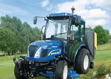 New Holland Boomer 40