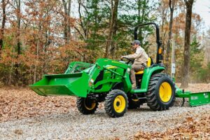John Deere 3025E