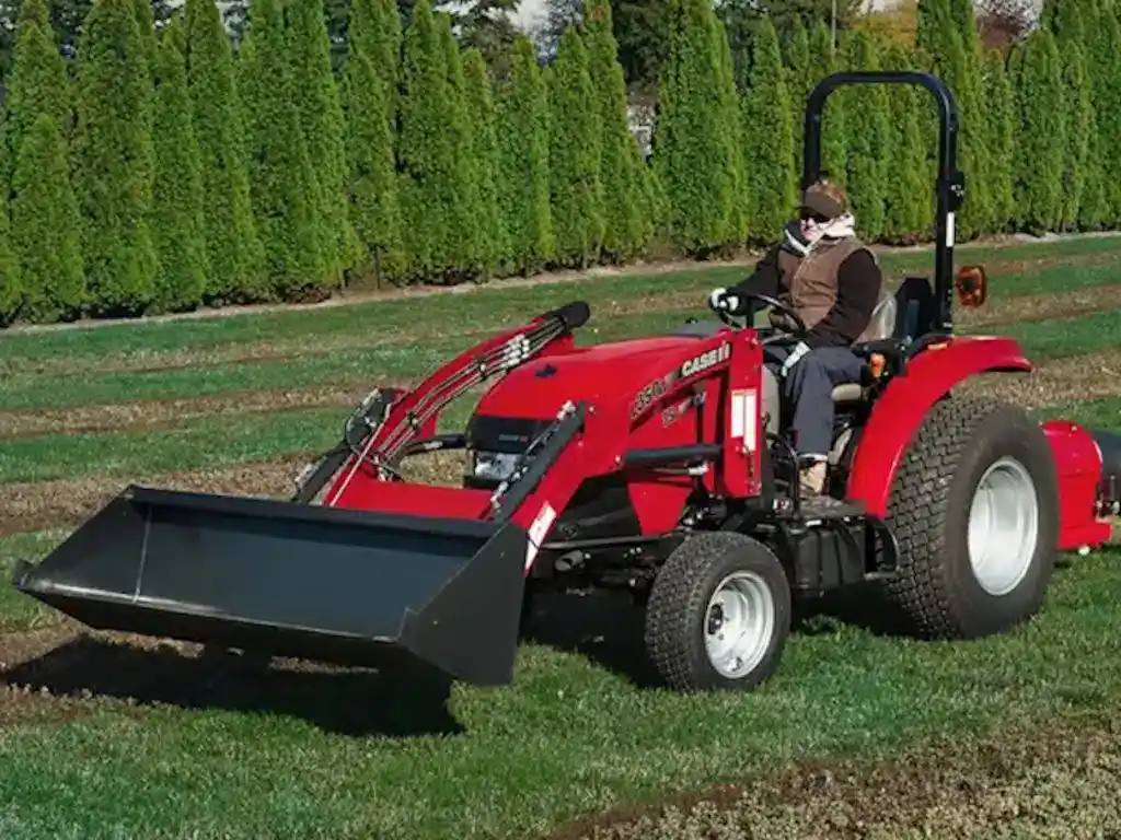 Case IH Farmall Compact 35C